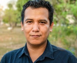 <em>Carlos Yrriaza</em>